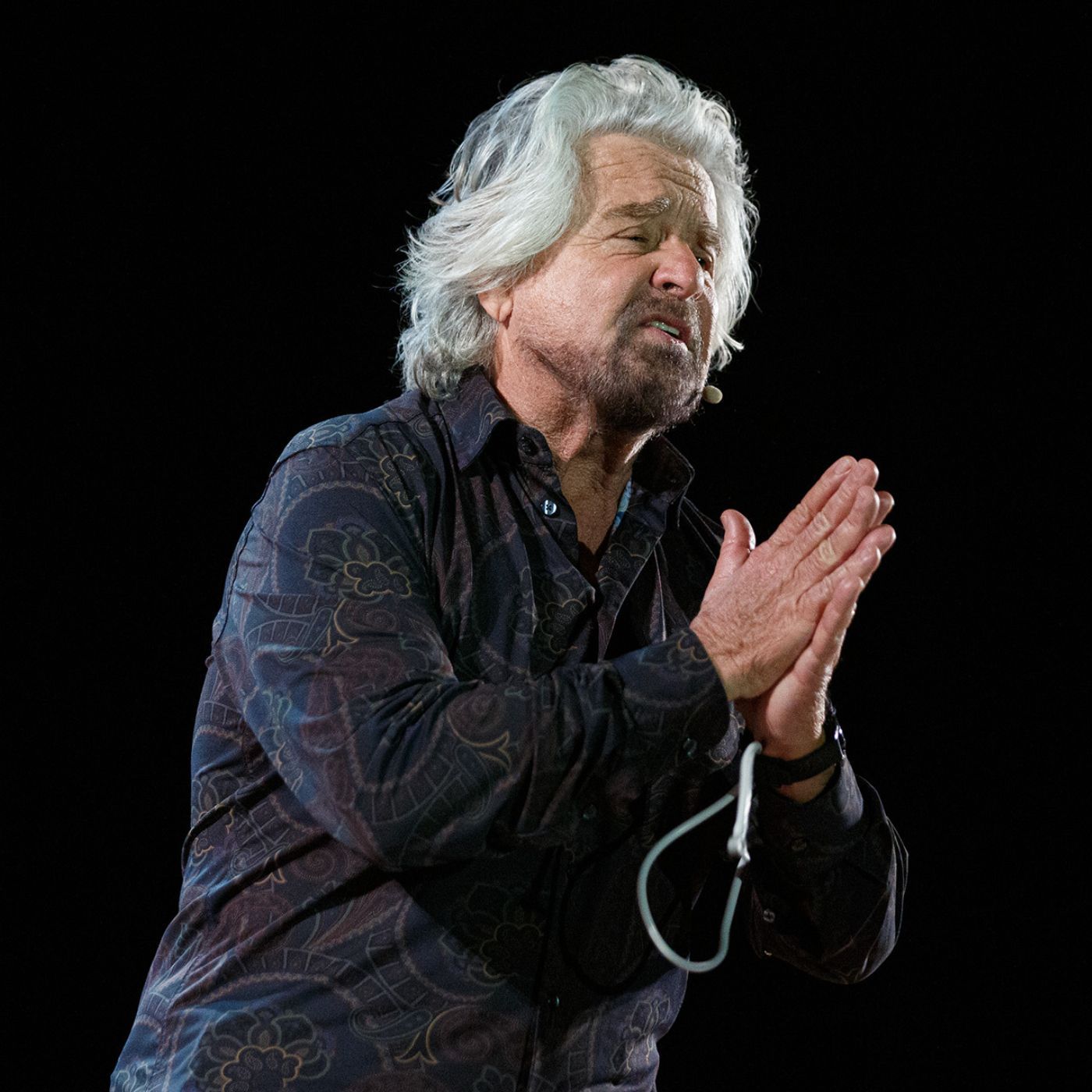 Conte licenzia Grillo e azzera il suo contratto di consulente | 25/10/2024 | Il Corsivo episode artwork