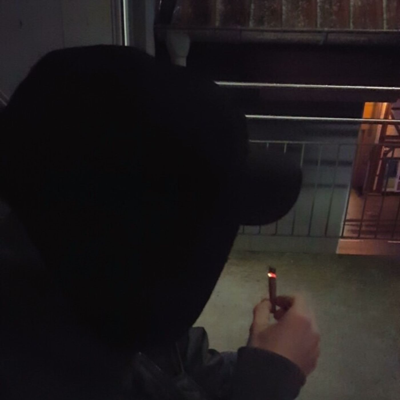 biraz gülüşünü biraz bakışını cover art