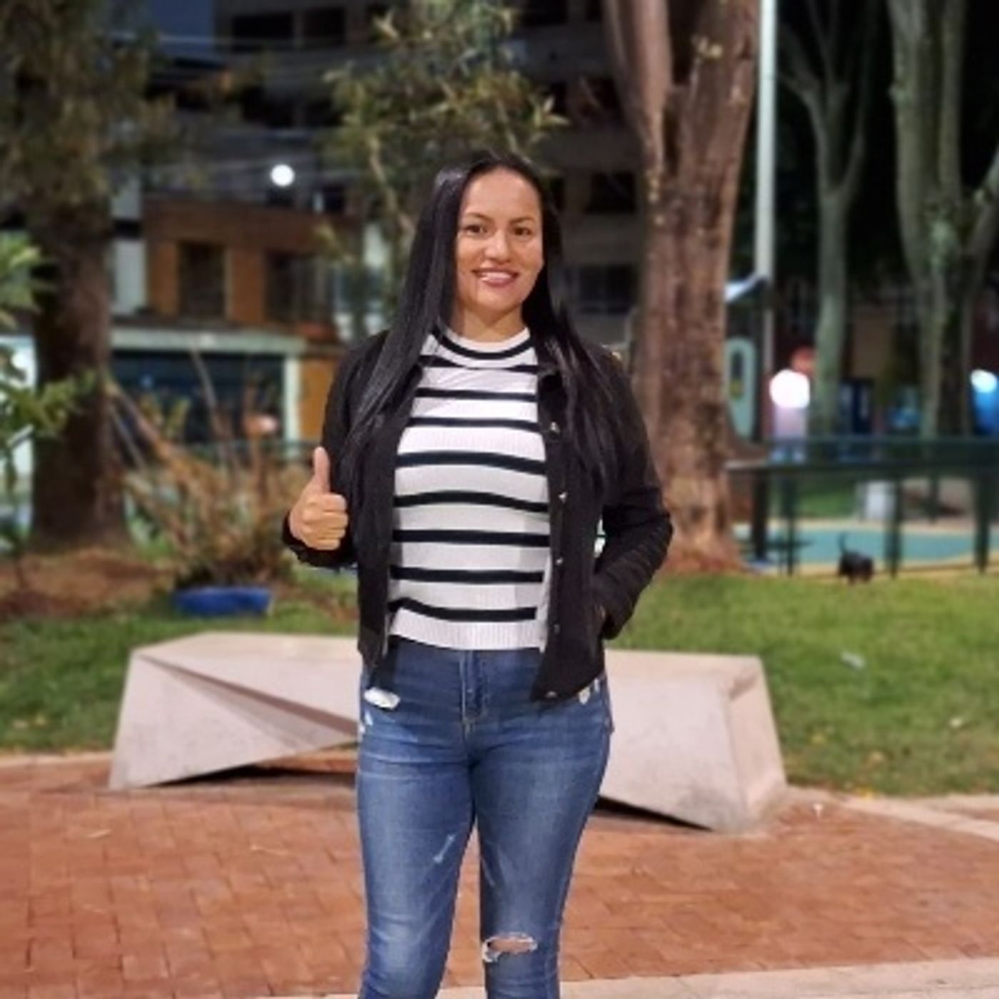 Andrea Peña invita a la ciudadanía a participar en Todos a la U episode artwork