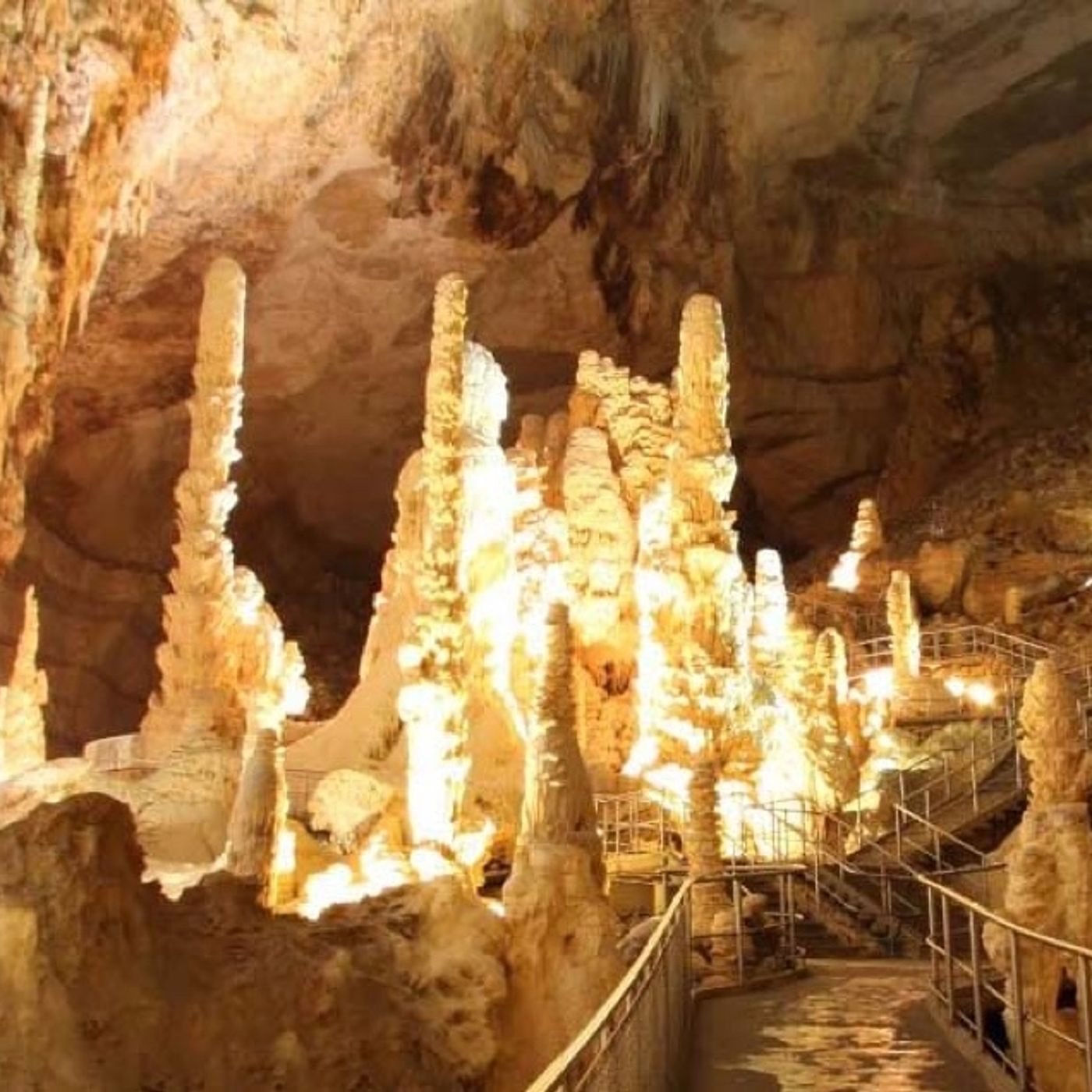 Le grotte più spettacolari d’Italia episode artwork