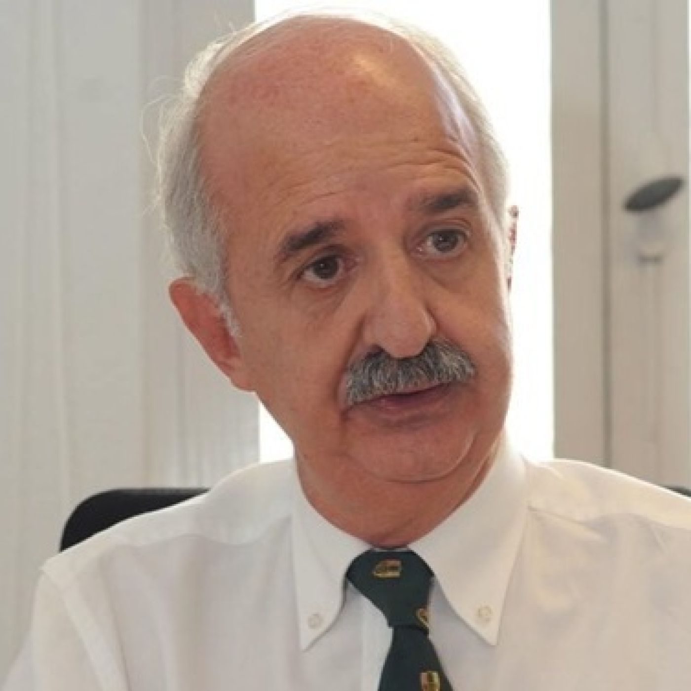 La Diez Capital Radio