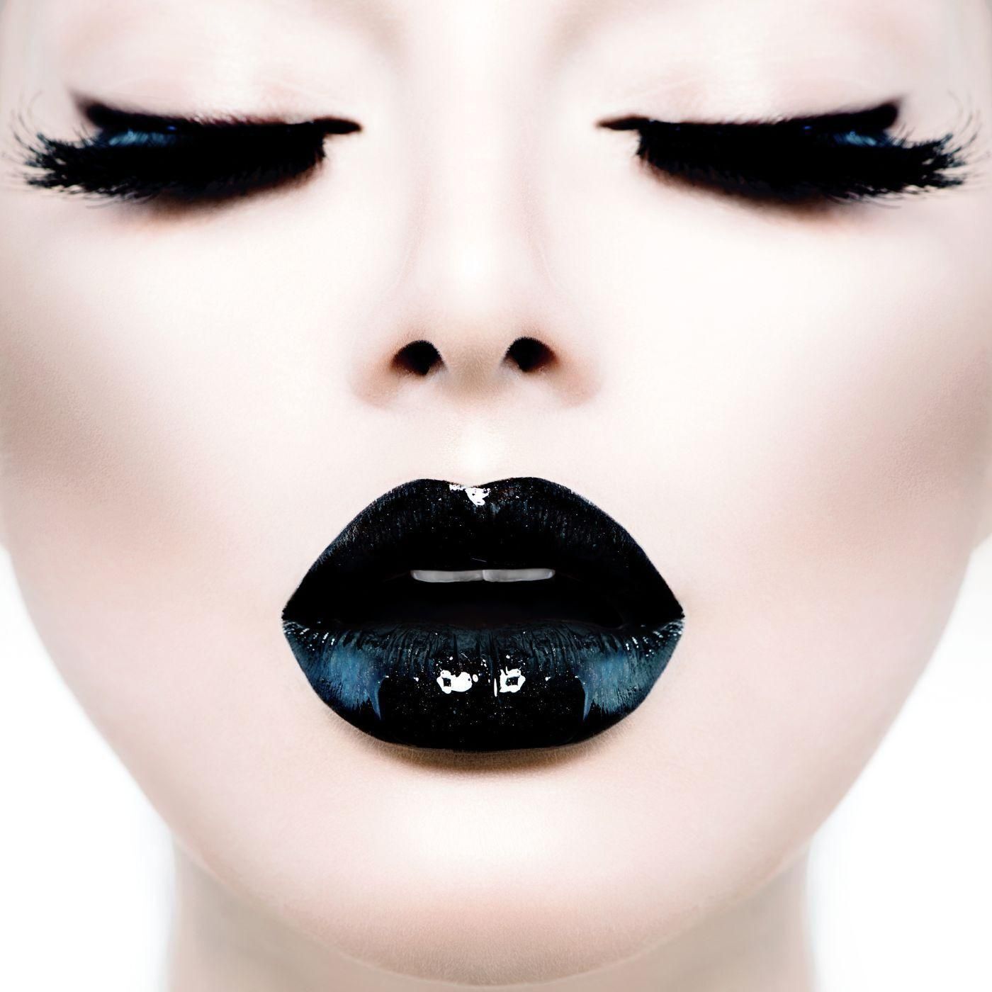 cover of episode S8: The Balenciaga Scandal