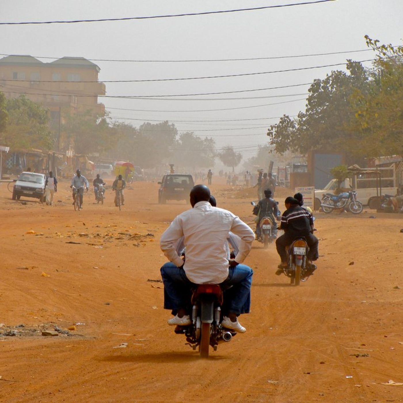 Poussière à Niamey : impacts sur la santé et mesures envisagées (Magazine) episode artwork