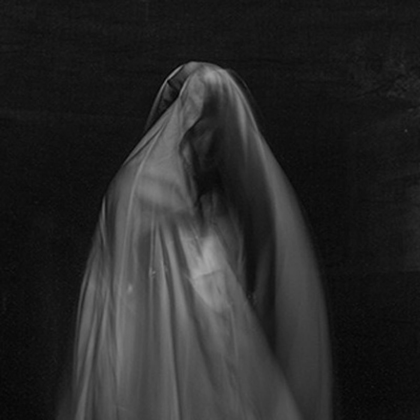 Una Casa Llena De Espíritus Historias De Terror - REDE