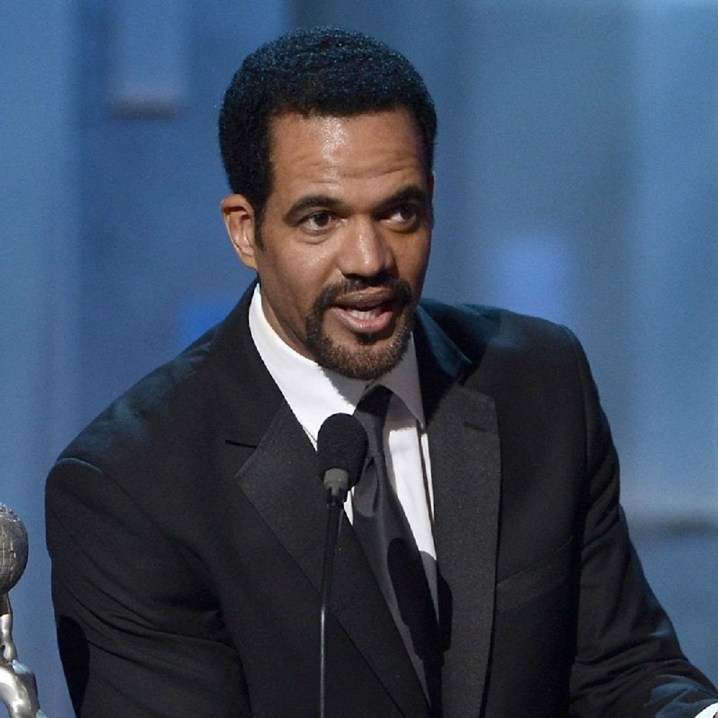 Kristoff St John Dead At 52 episode artwork