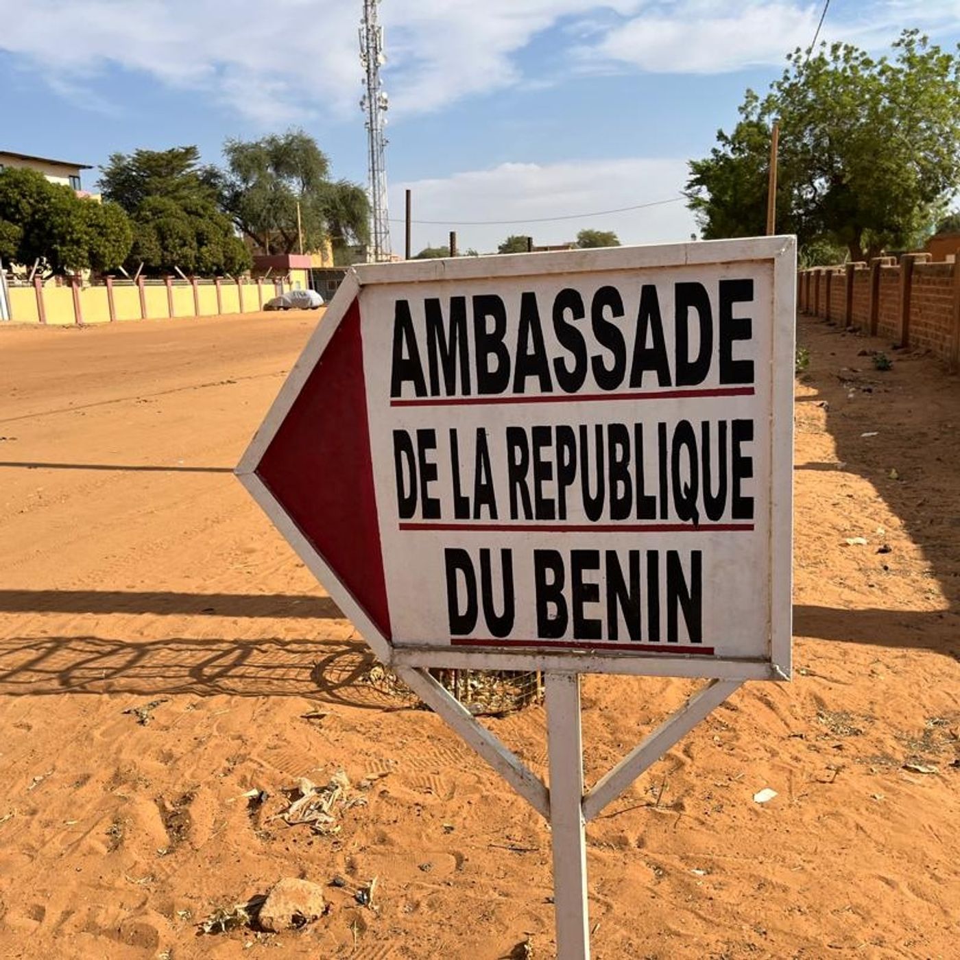 Le journal du 05 janvier 2025 - Suspension des services consulaires de l’ambassade du Bénin au Niger episode artwork