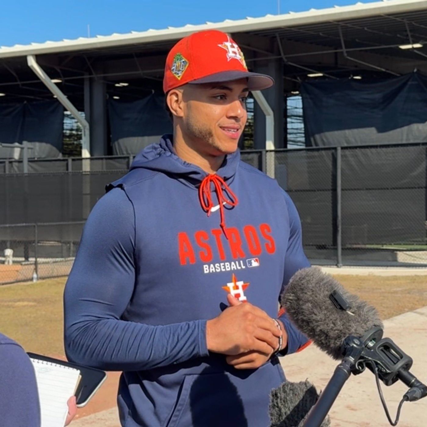 Jeremy Peña Visits With Matt Thomas from Astros Spring Training