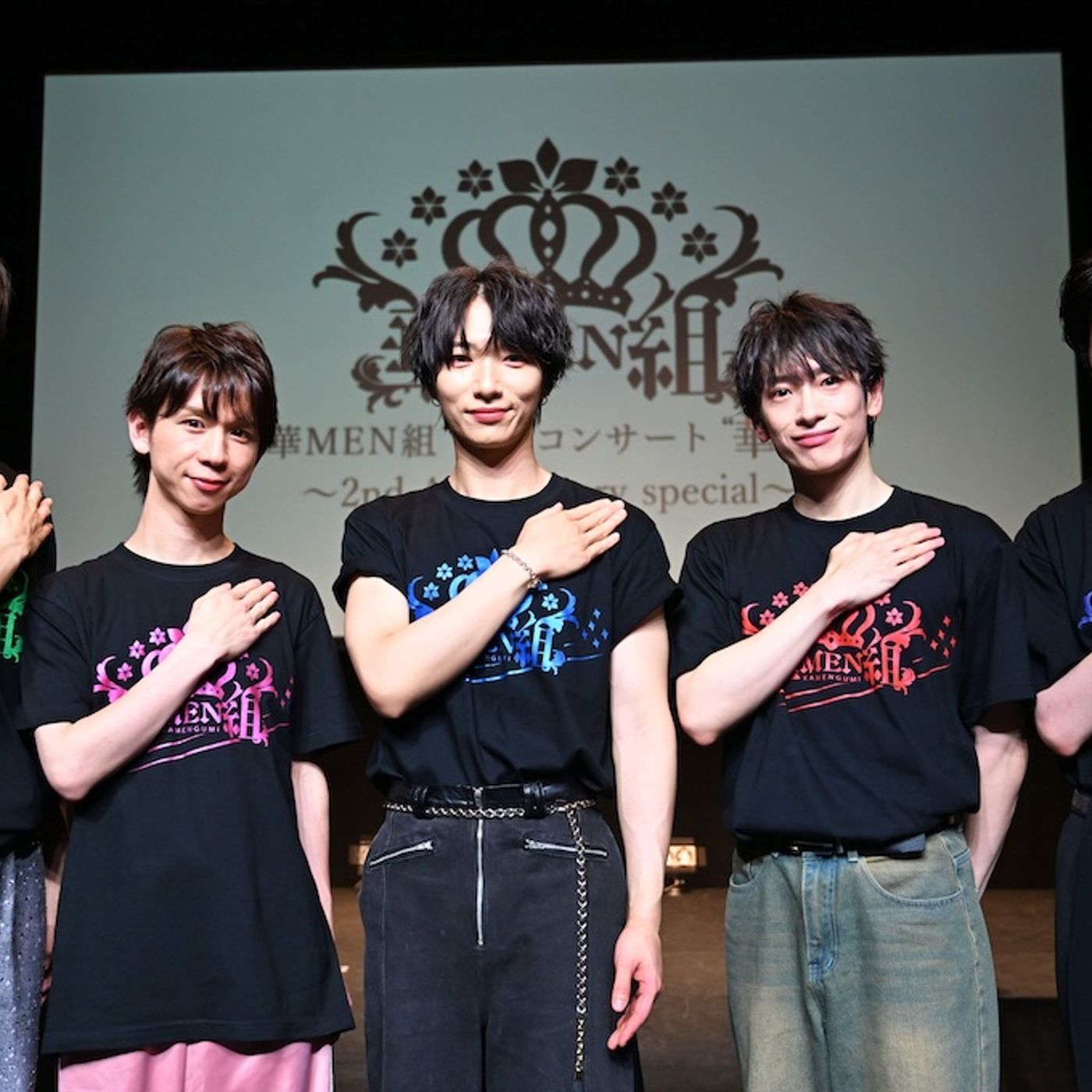 【ライブレポート】華MEN組、デビュー2周年記念ライブ開催。東京・ニッショーホール公演決定のサプライズ発表＆「サンシャイン！」映像公開も episode artwork