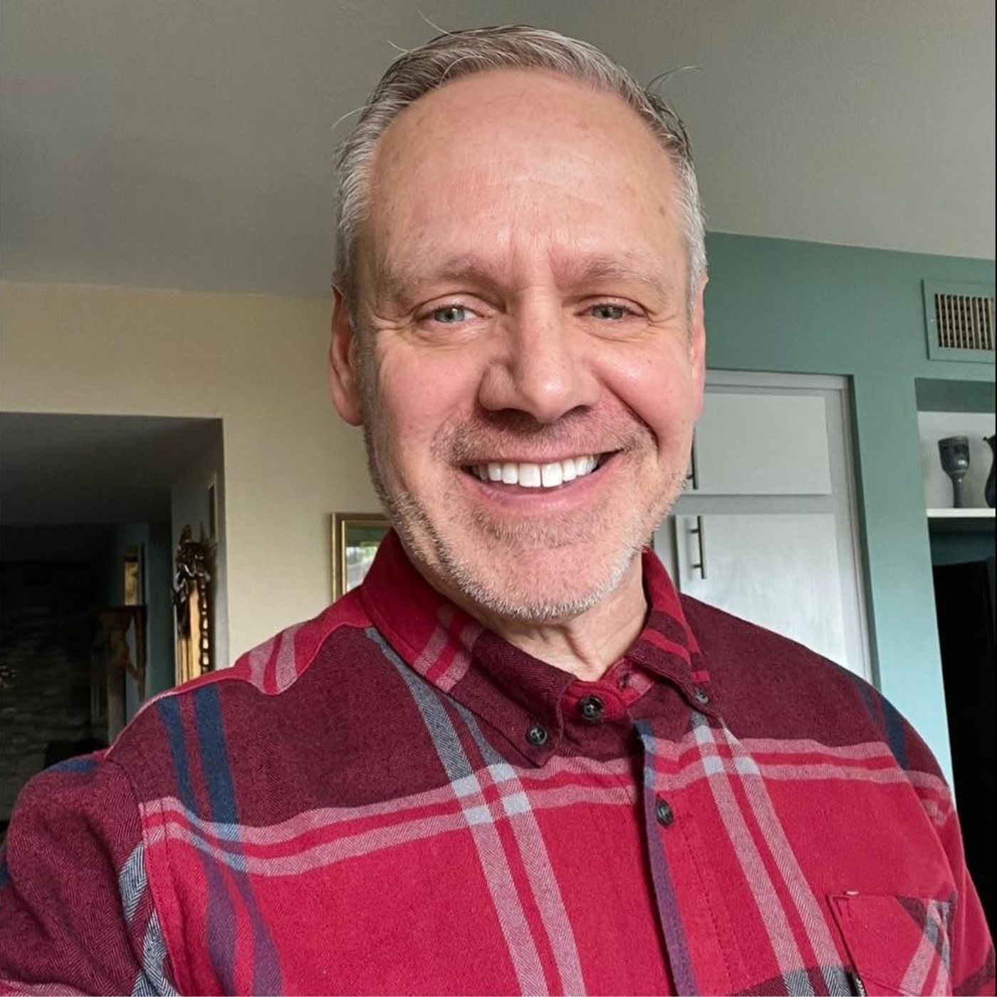 Rob McConnell Interviews - GEOF JOWETT - Spiritual Intuitive and Medium