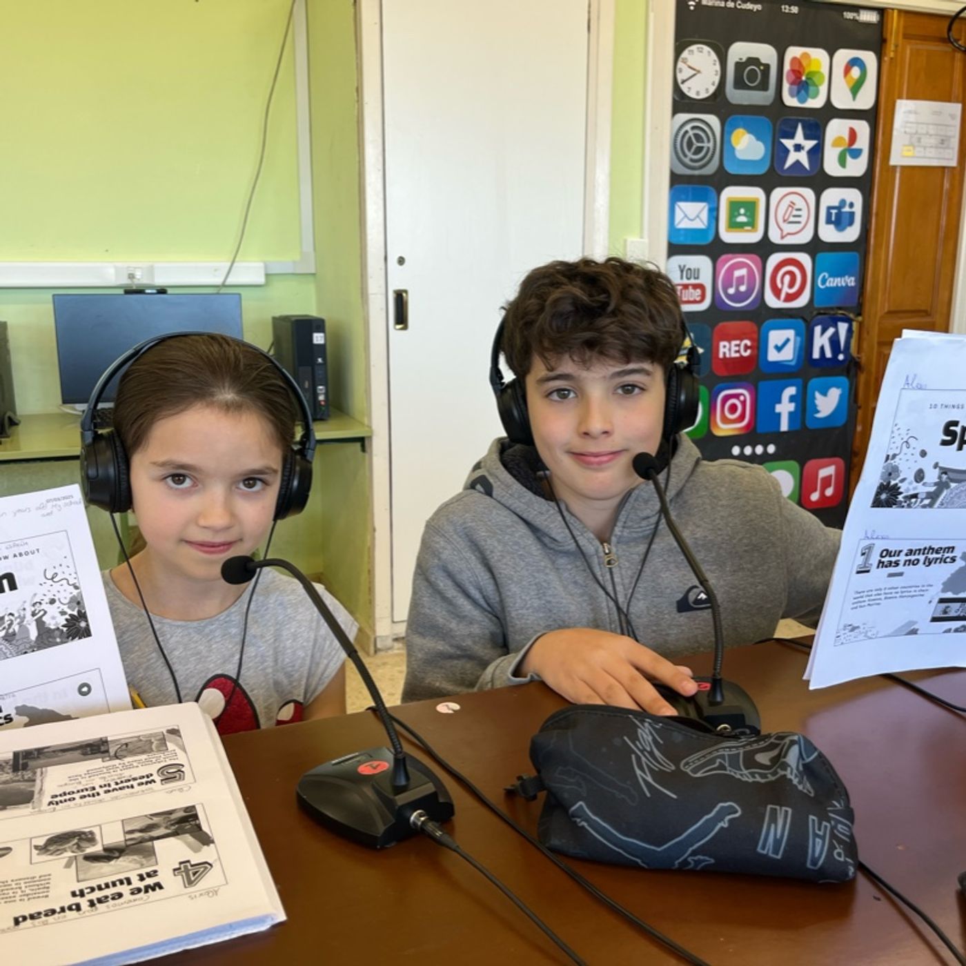 6A AND 6B - Clara and Nicolas practicing their Presentation about Spain thumbnail