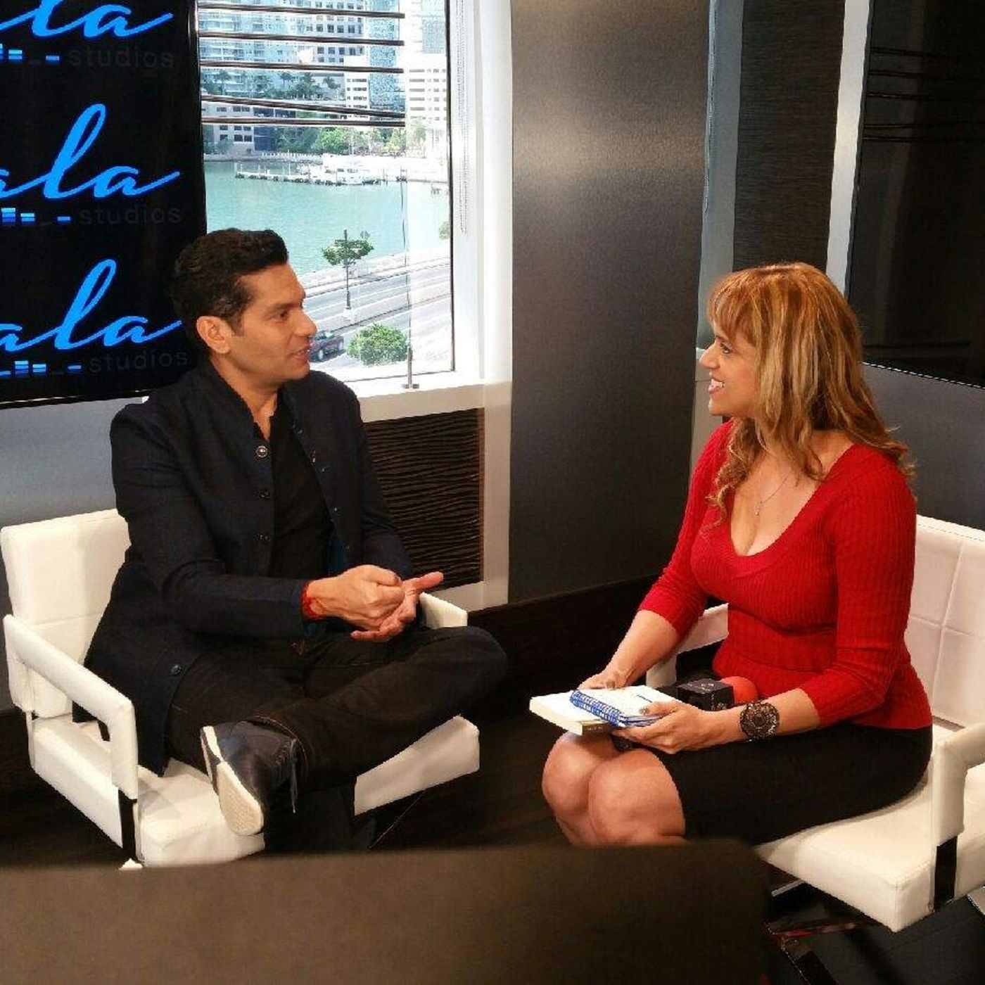 Al Dia Con Daisy Cedeno
