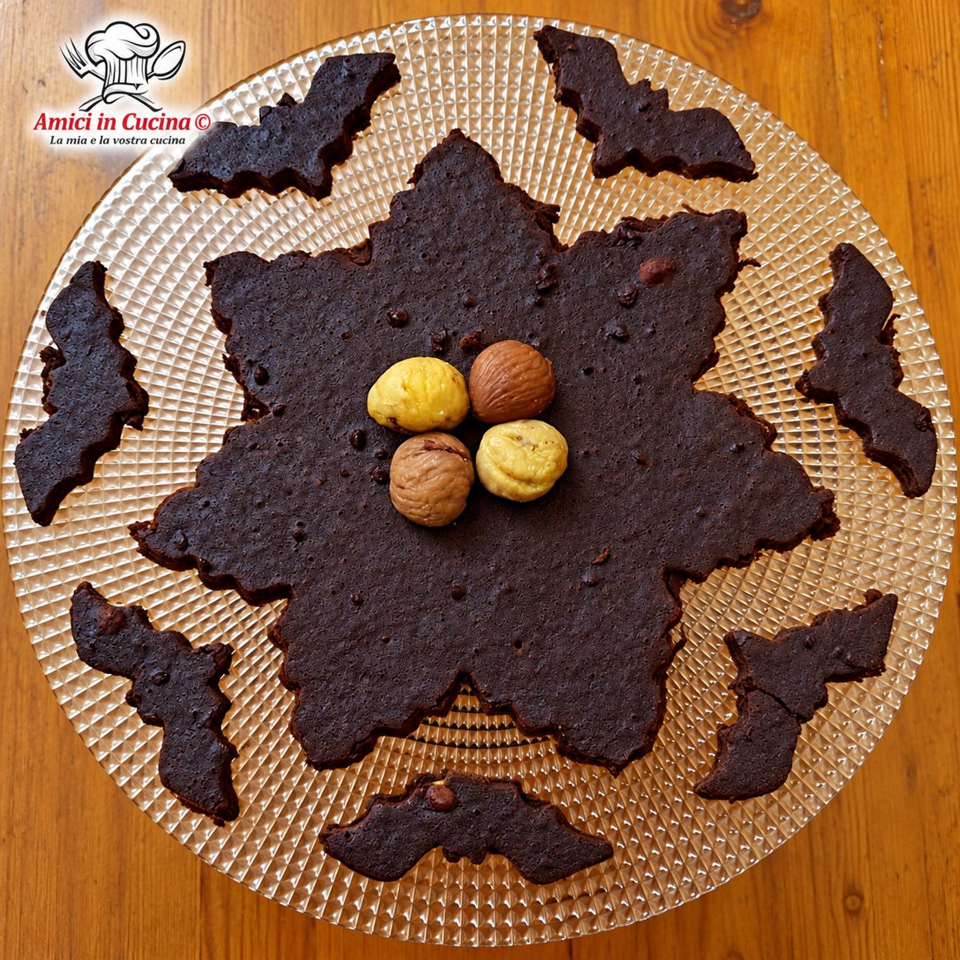 Castagnaccio di Halloween al cioccolato: la torta "mostruosa" che si scioglie in bocca
