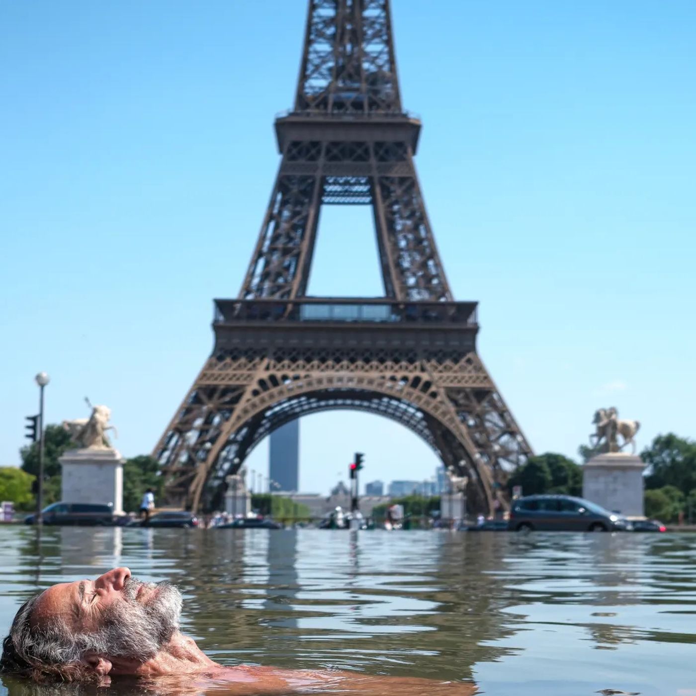 Europe confronts climate emergency as temperatures hit record highs in UK and France episode artwork