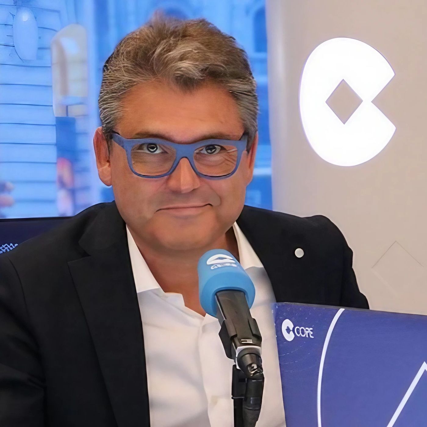 La OCDE mejora las expectativas económicas de España - Salida de Emergencia Marc Vidal