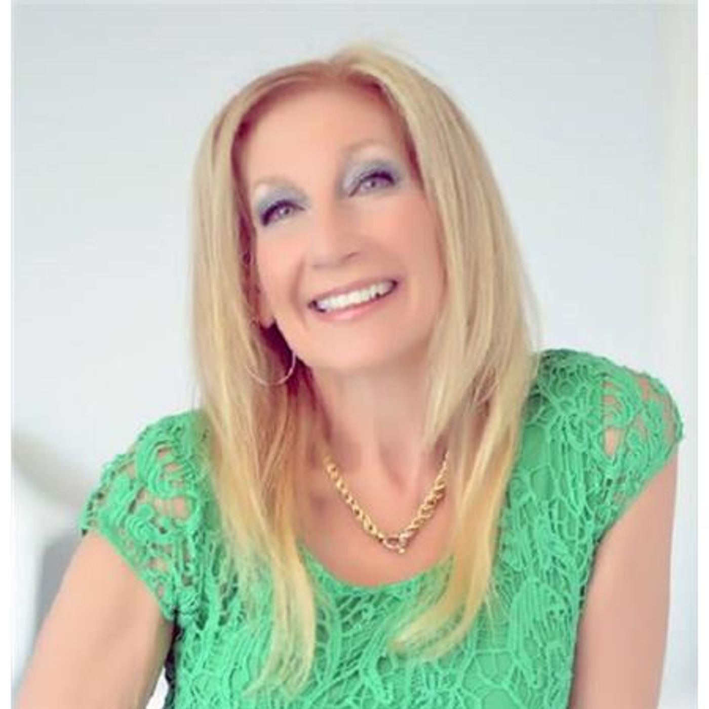 Bonnie Albers On Air