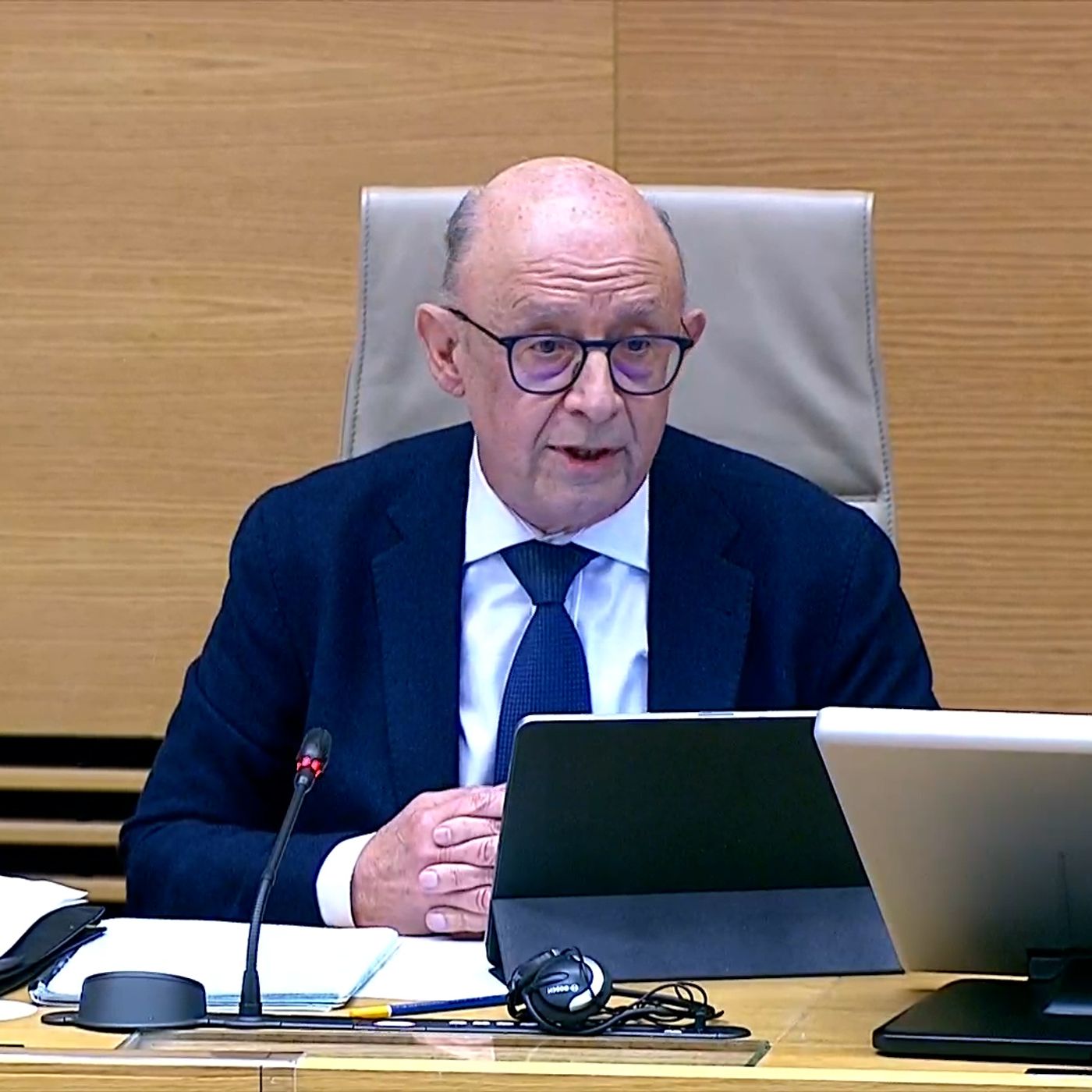 Con Ánimo de Lucro: El terror tributario instalado por Montoro en Hacienda