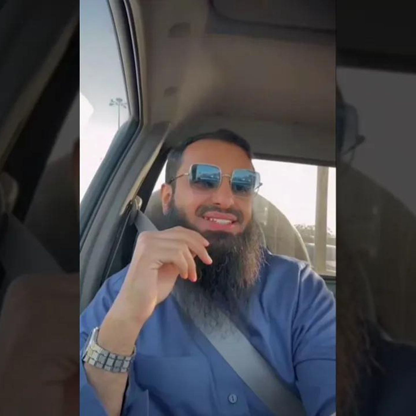 أشوف اني أطالع في السماء والله يطالع فيني ومبتسم ابتسامة سعادة وفرح | الشيخ محمد العجب #منوع || @MohmmadAjab