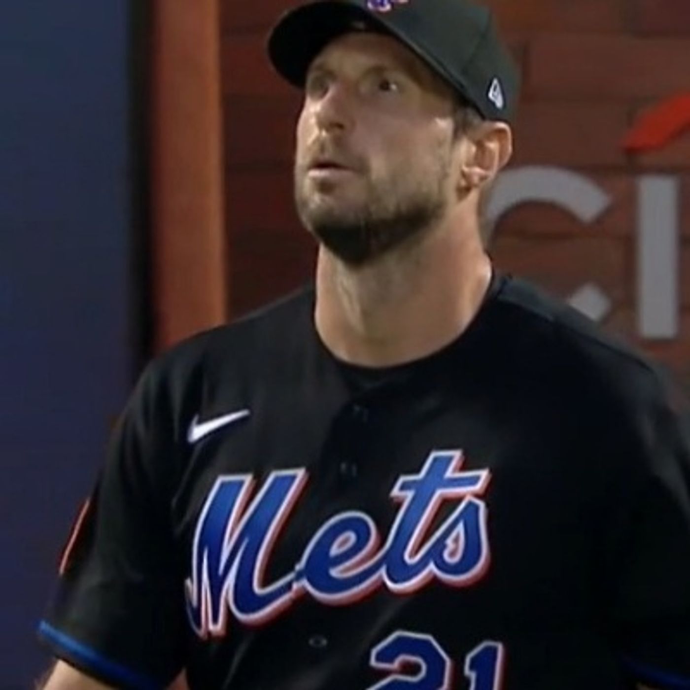 YANKEES VENCEN A LOS METS Y SACAN DEL JUEGO A MAX SCHERZER