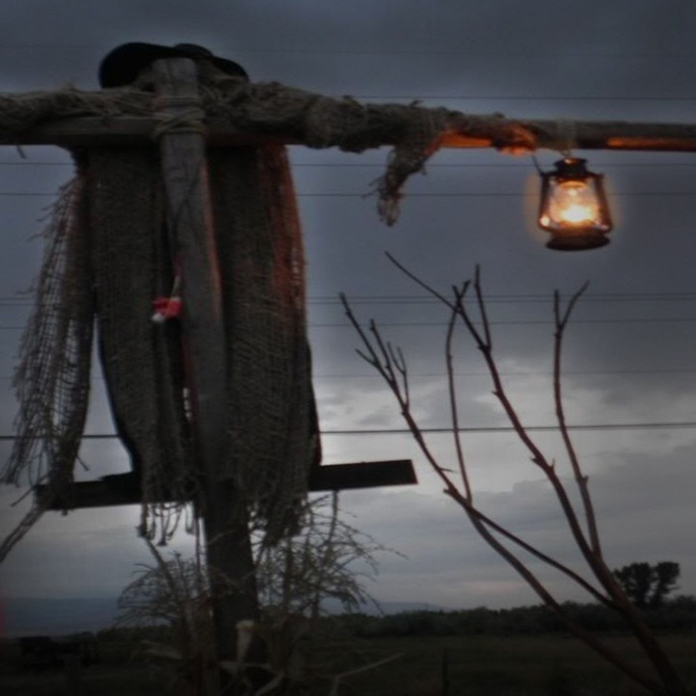 Como Atar A Una BRUJA Historias De Terror - REDE