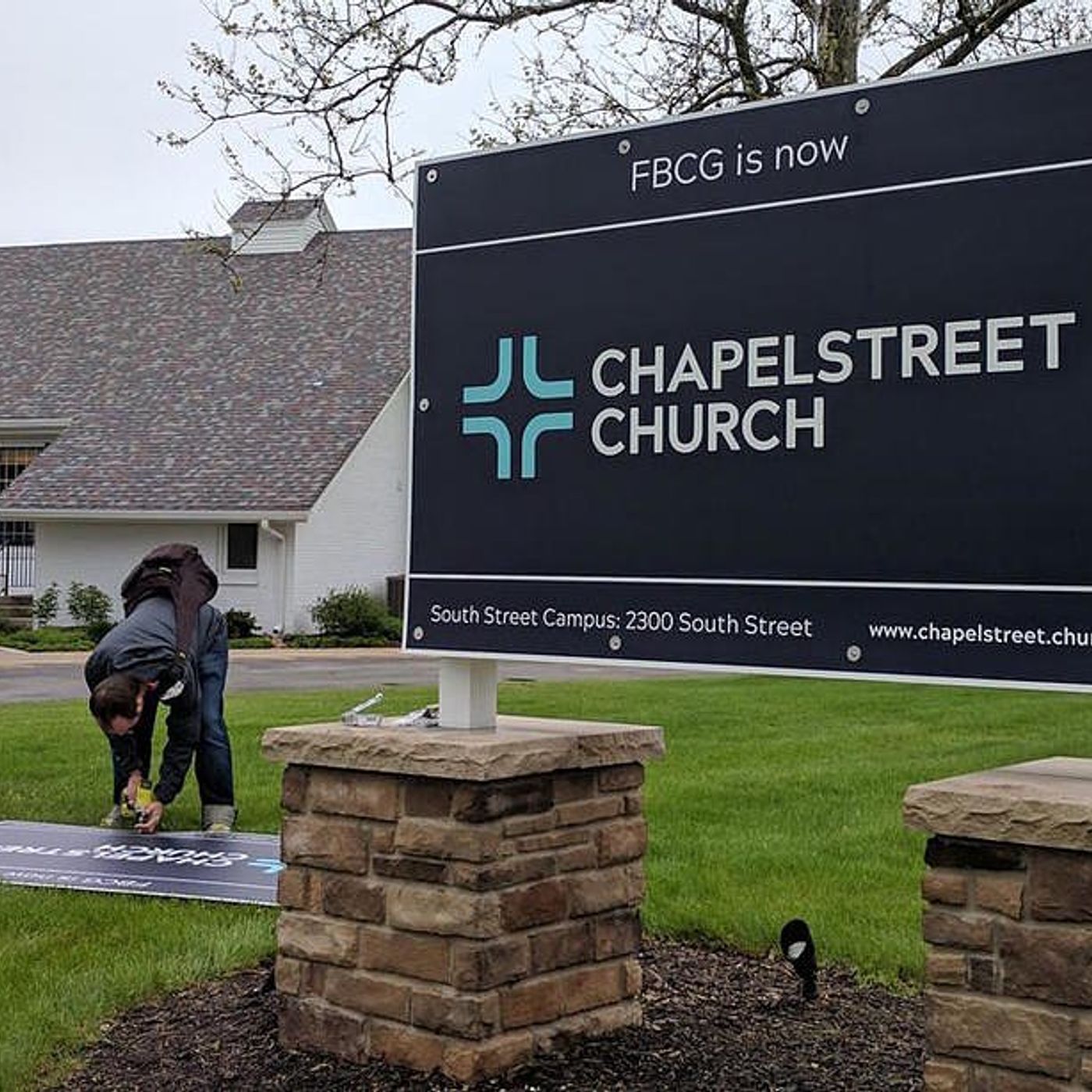 Lawsuit claims Chapelstreet Church youth leader sexually abused boy after lead pastor told of past allegation episode artwork