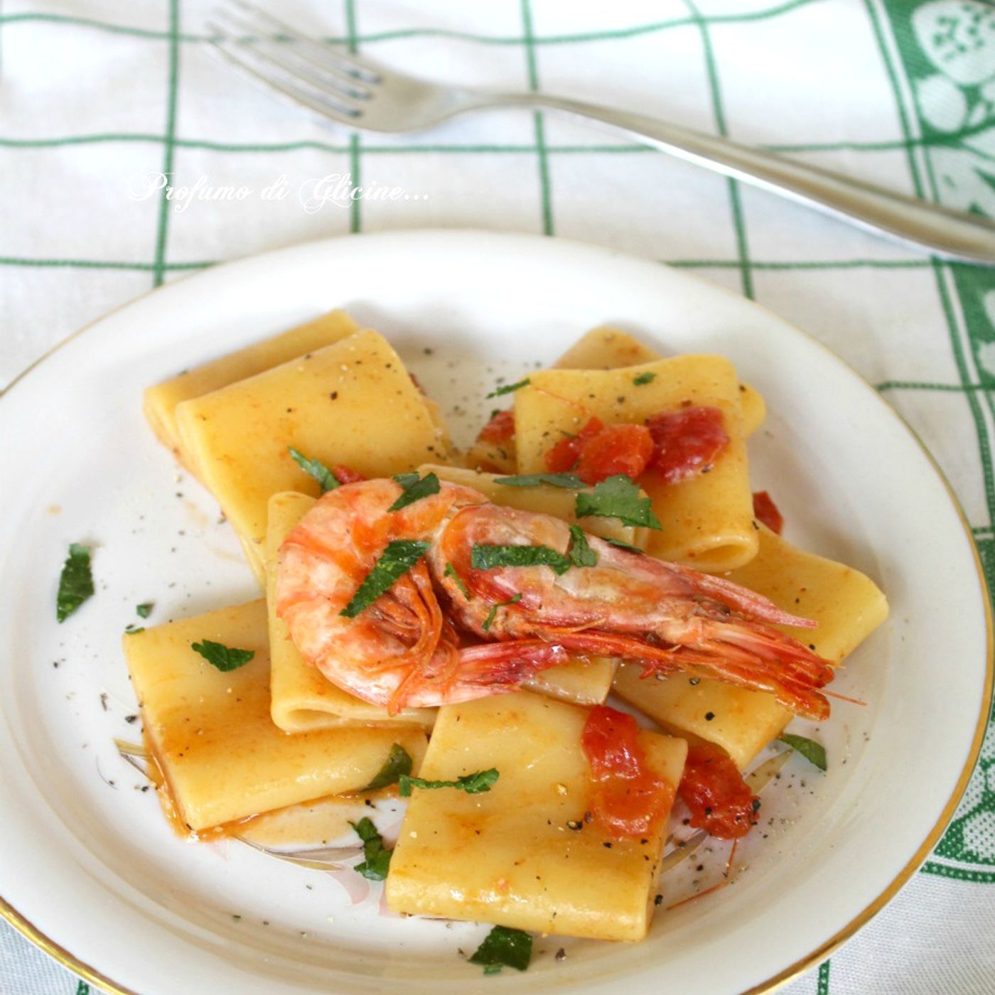 Paccheri con gamberi rossi e pomodorini episode artwork