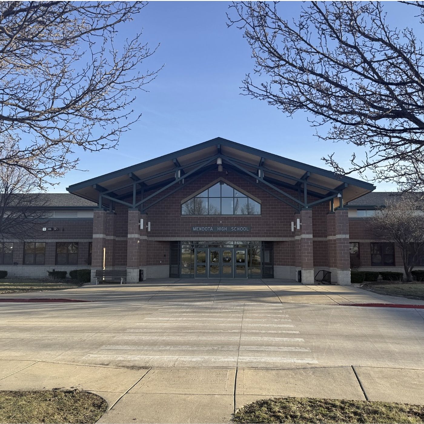 Mendota High School students to attend leadership seminars at EIU episode artwork