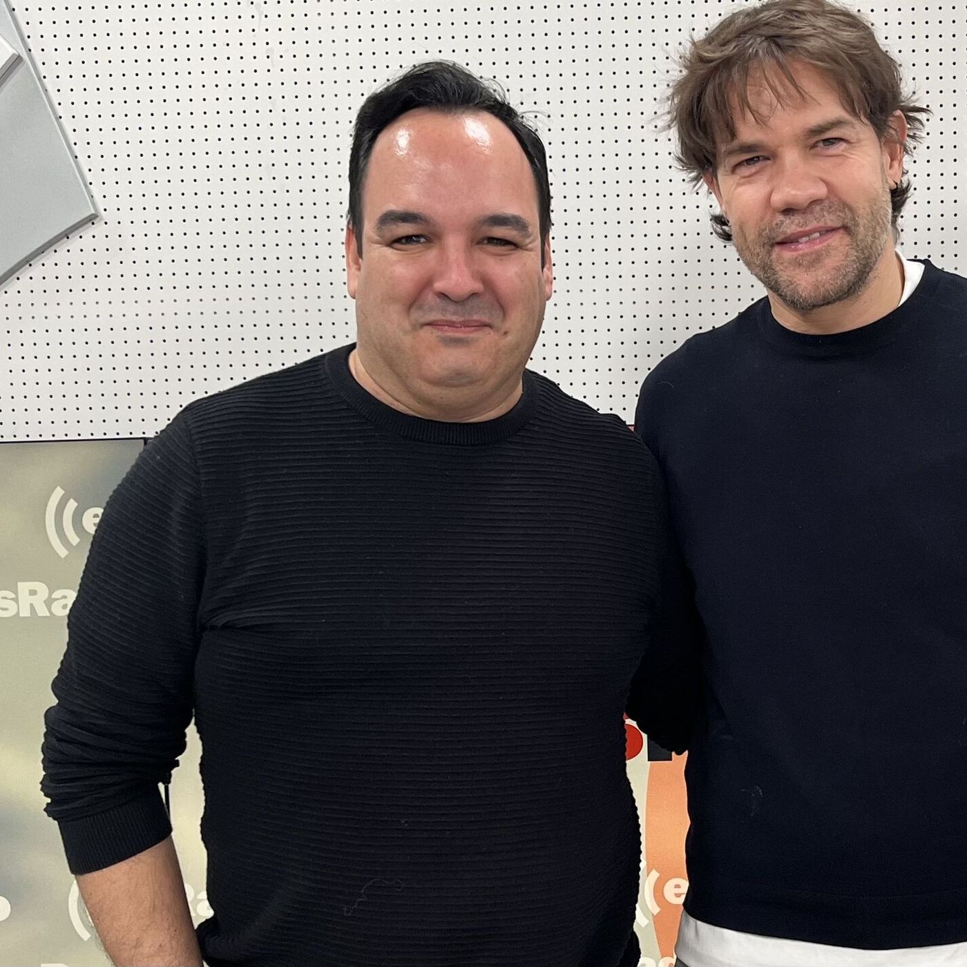 Entrevista a Juan Dávila por 'Castigo divino': "Lolita me dio catorce hostias"