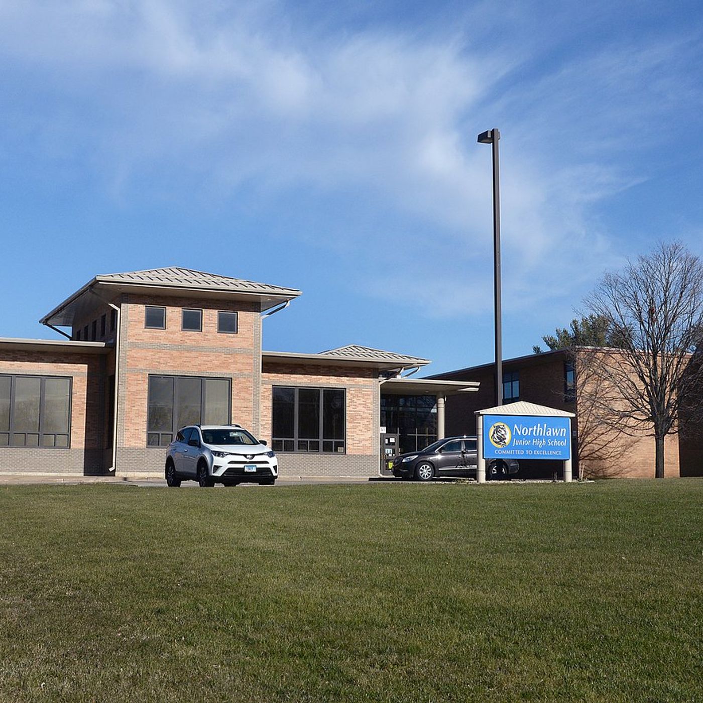 Streator Elementary offering local assistance following tornado episode artwork