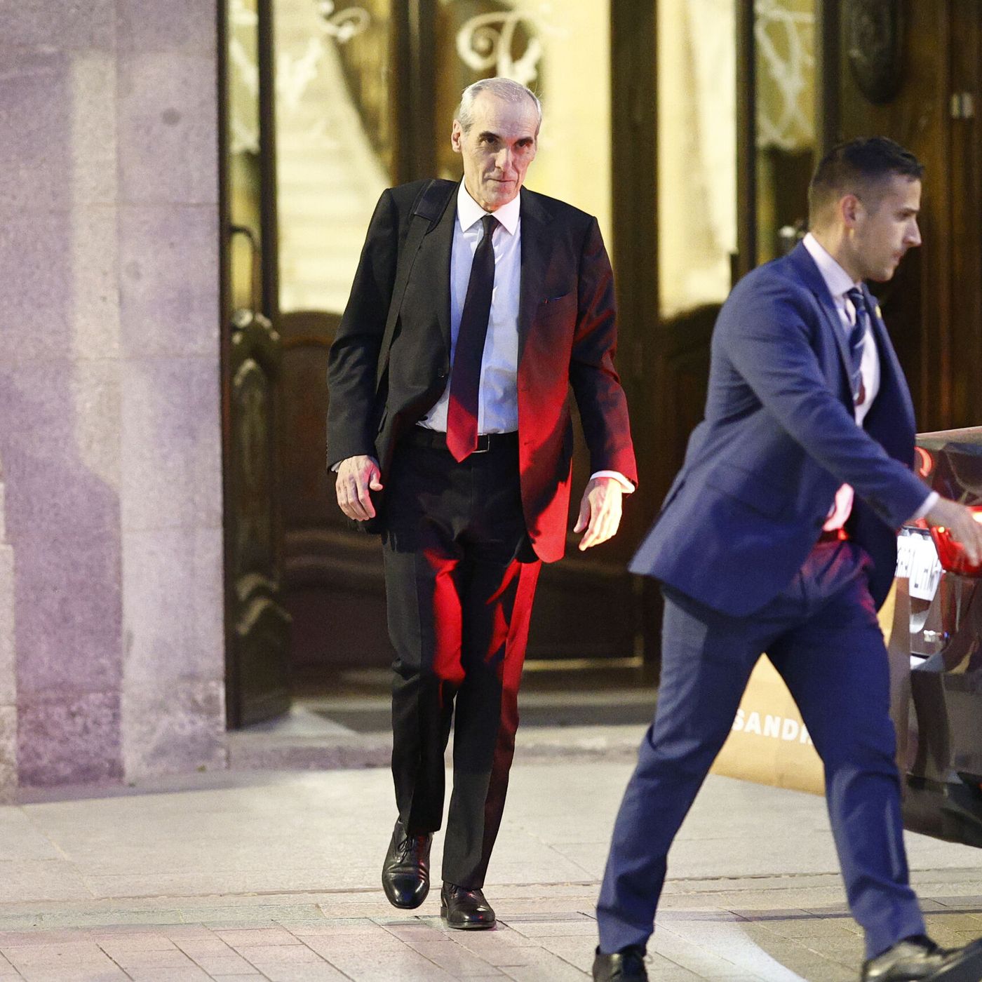 Tertulia de Federico: Luzón, un fiscal contra la corrupción política