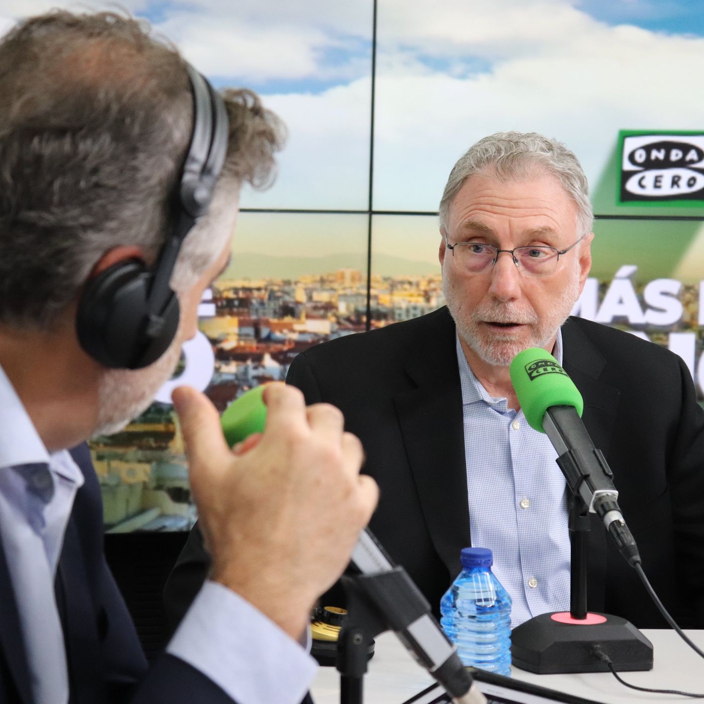 cover of episode Martin Baron, ex director del Washington Post: "Tenemos que informar sin temor, con franqueza y manteniendo la objetividad"