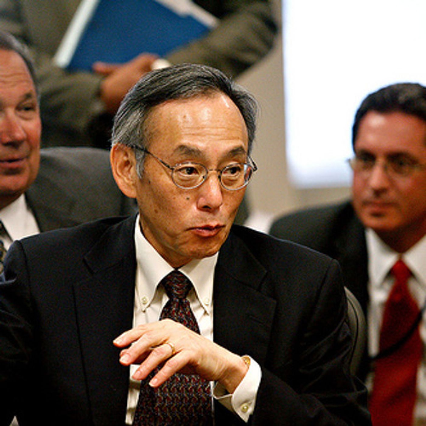 U.S. Energy Secretary Steven Chu Announces Plans to Leave episode artwork