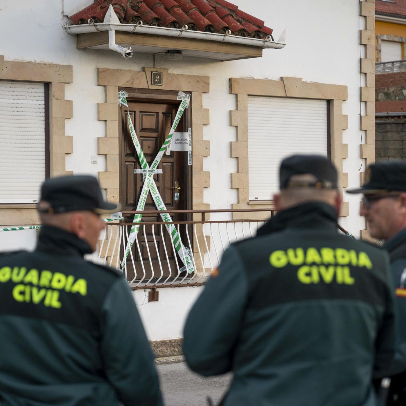 Reportajes en Es la Mañana: El Gobierno oculta los asesinatos a niños por partes de sus madres