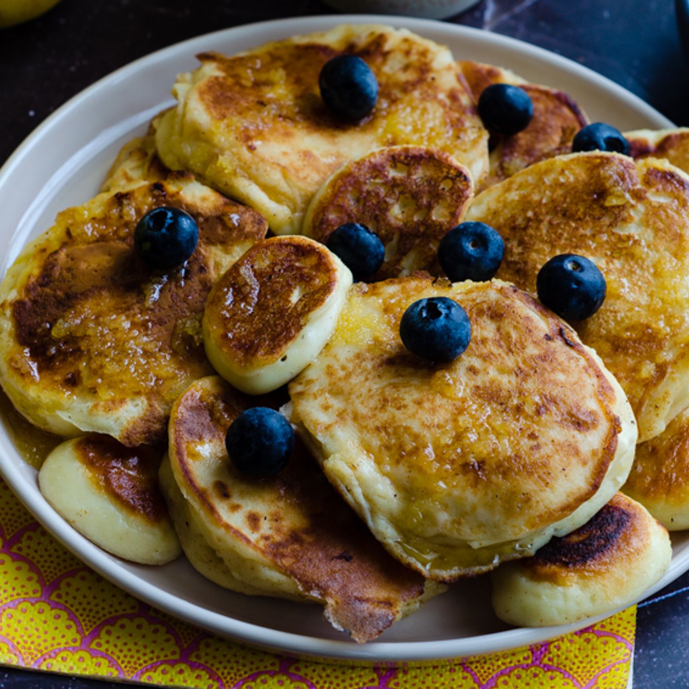 Pancakes mele e yogurt greco senza zucchero, soffici e deliziosi! episode artwork