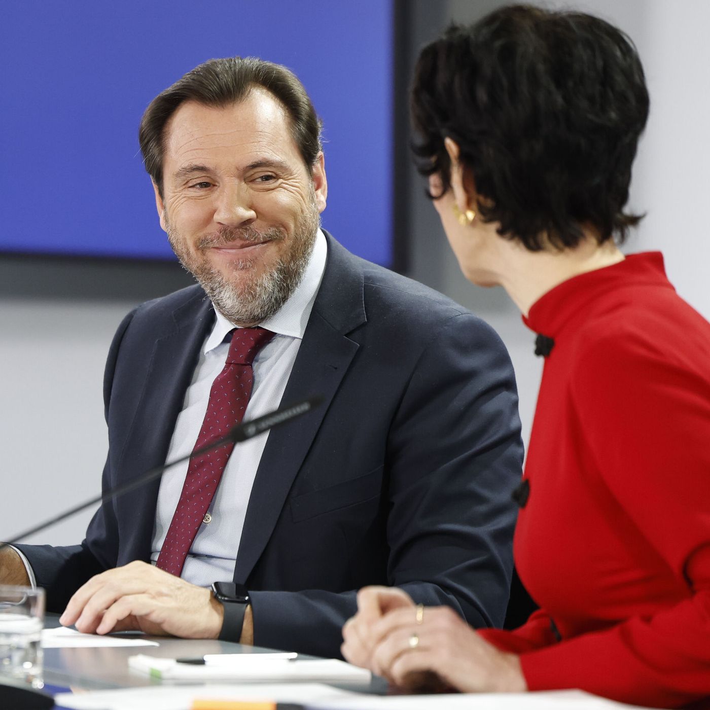 Editorial Esmeralda Ruiz: El Gobierno se opone a una posible abstención del PSOE en Extremadura