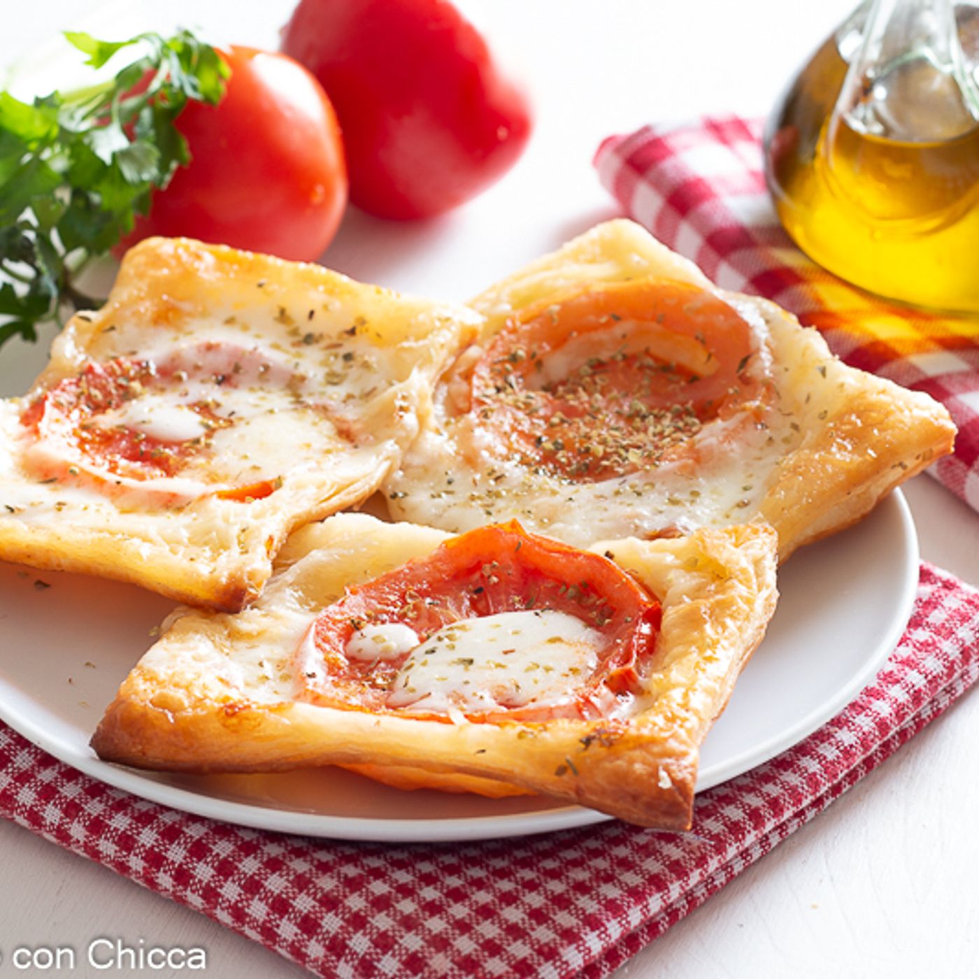 Tarte tatin al pomodoro e mozzarella
