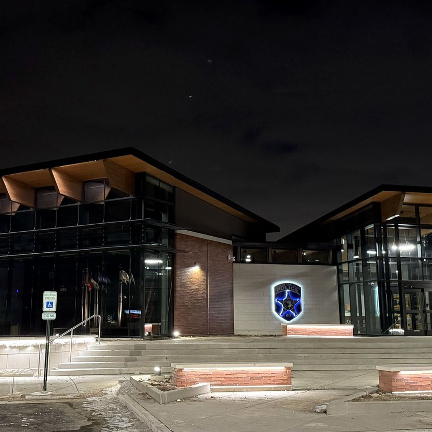 Lake in the Hills police to move into new station Thursday episode artwork