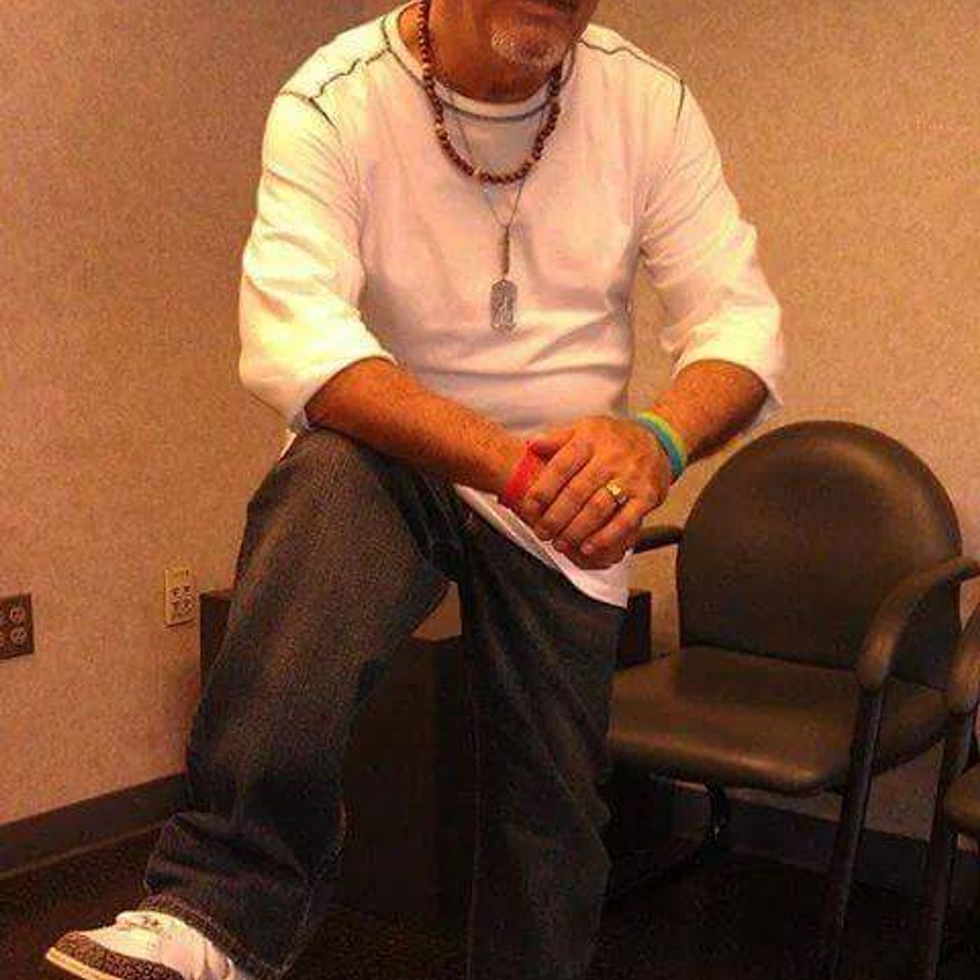 LOUIS LUGO