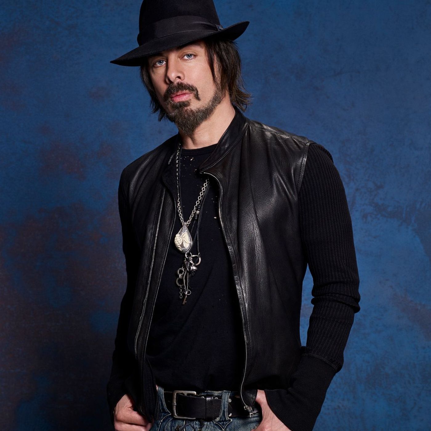 FOX17 Rock & Review Radio 98.3/1510 WLAC