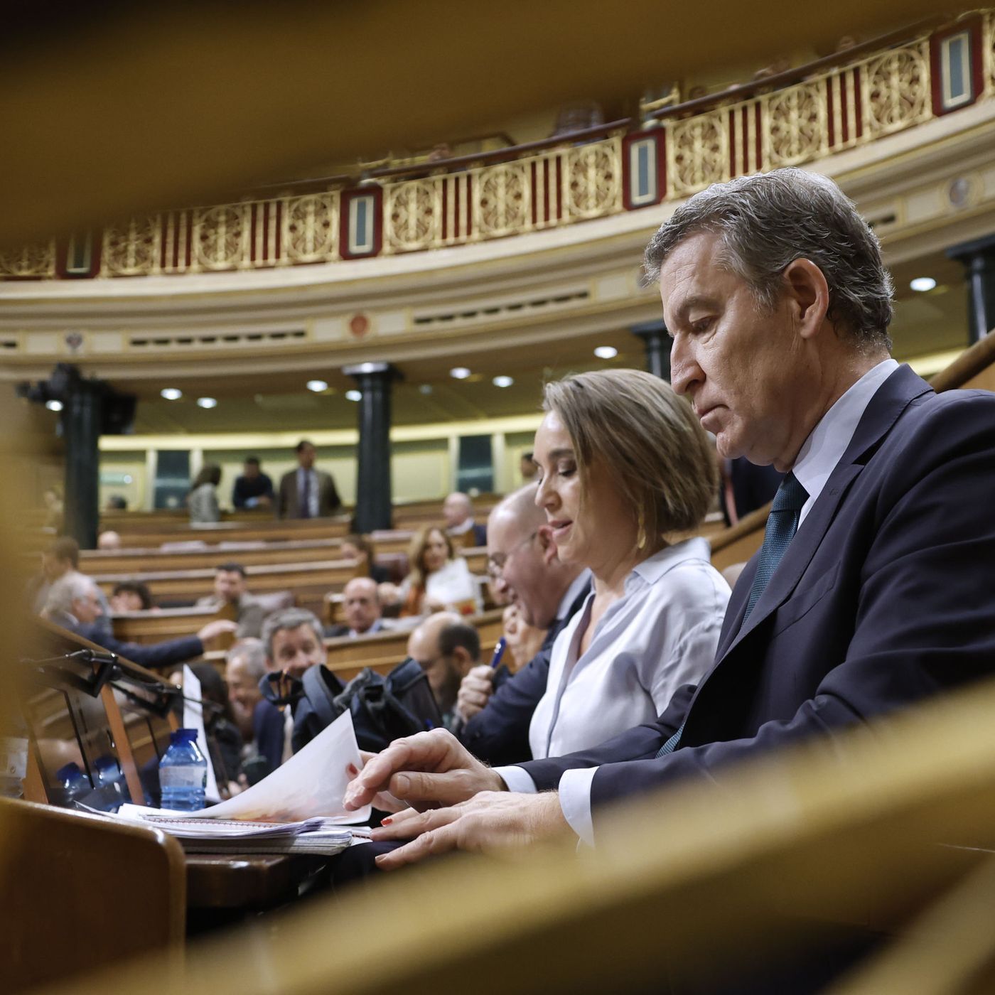 Las Noticias de La Mañana: Junts se acerca al PP