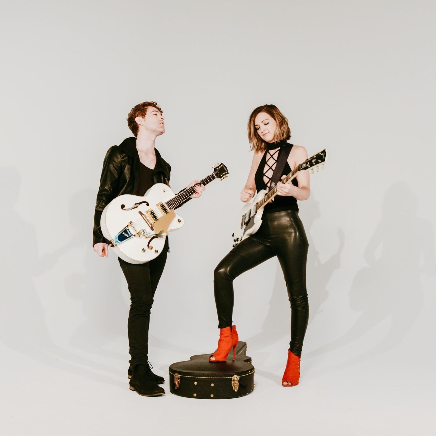 FOX17 Rock & Review Radio 98.3/1510 WLAC