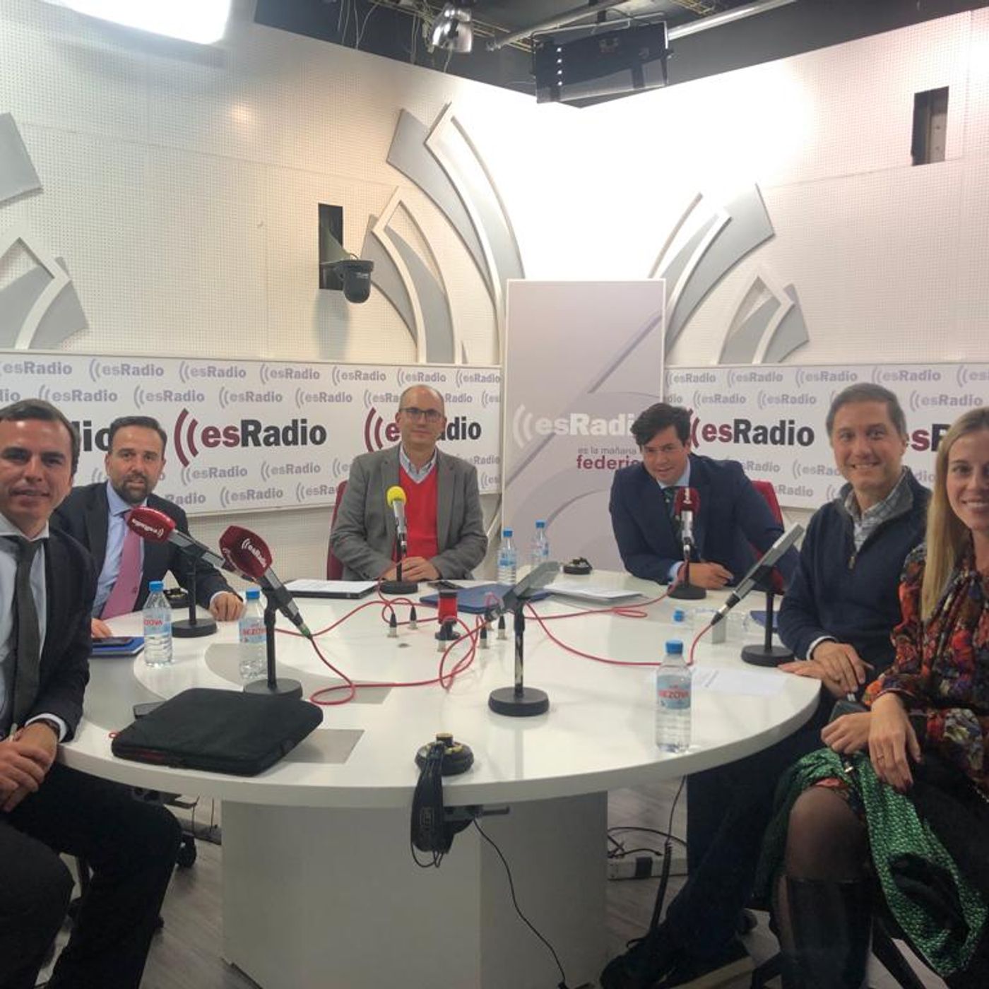 Tu dinero nunca duerme