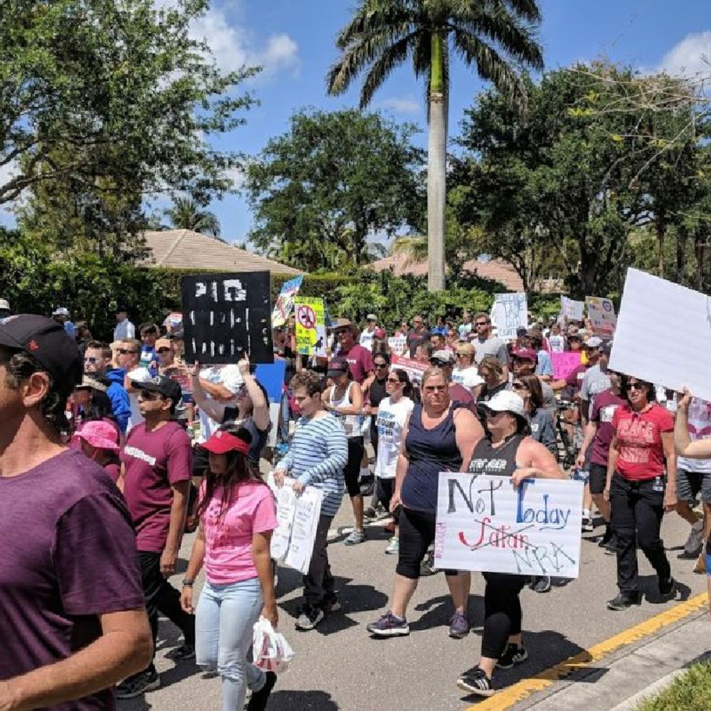 Episode 1027 - FL Supreme Court Terminates Proposed Constitutional Amendment to Ban Assault Weapons episode artwork