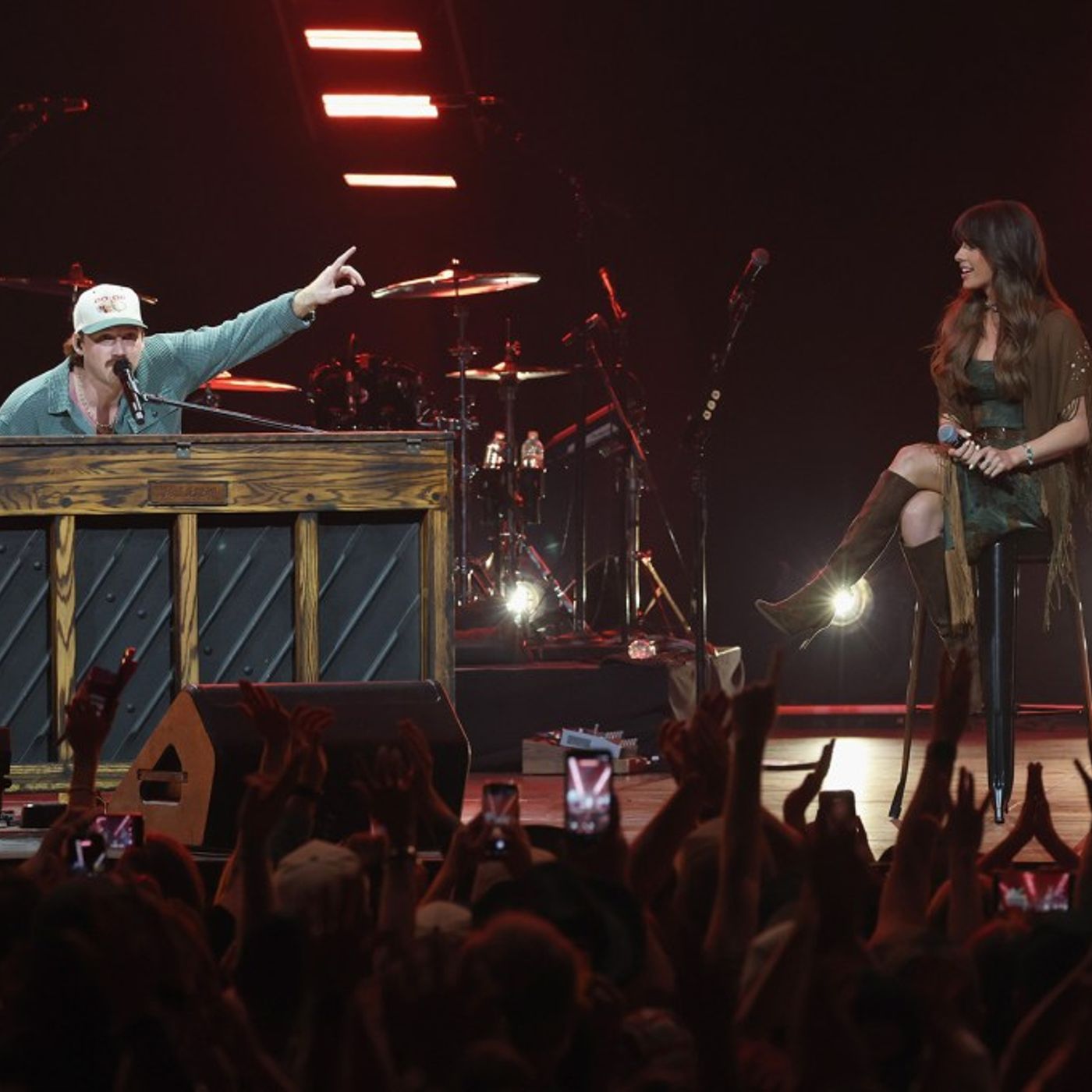 Ella Langley & Morgan Wallen’s ‘I Can’t Love You Anymore’ Tops Country Airplay episode artwork