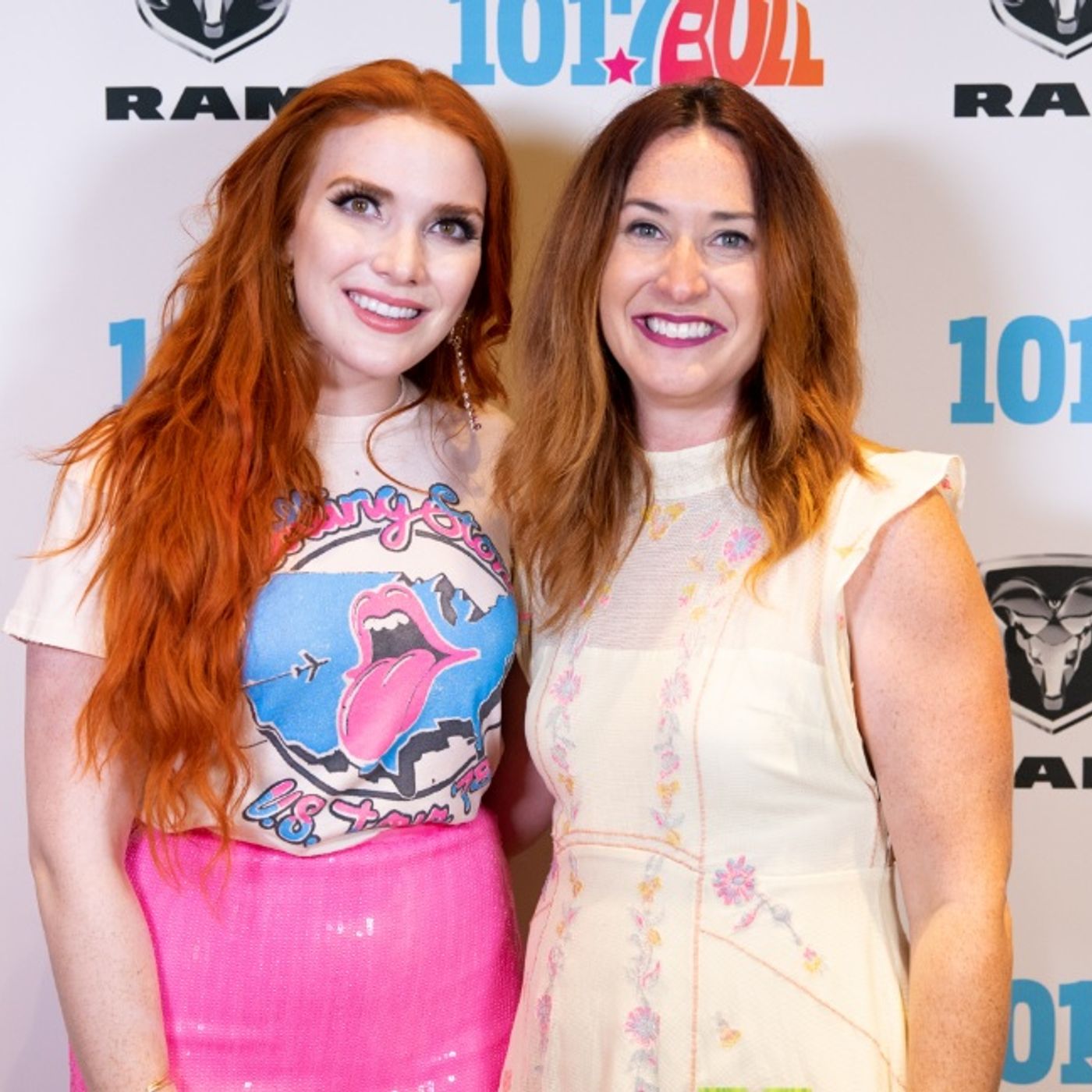 Amanda Jo\'s Interviews