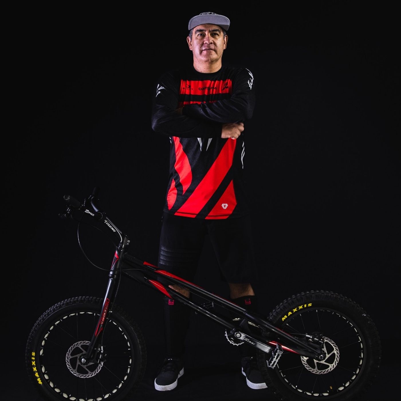 Javier Zapata . Record Guinnes de Bike Trial contó su historia .
