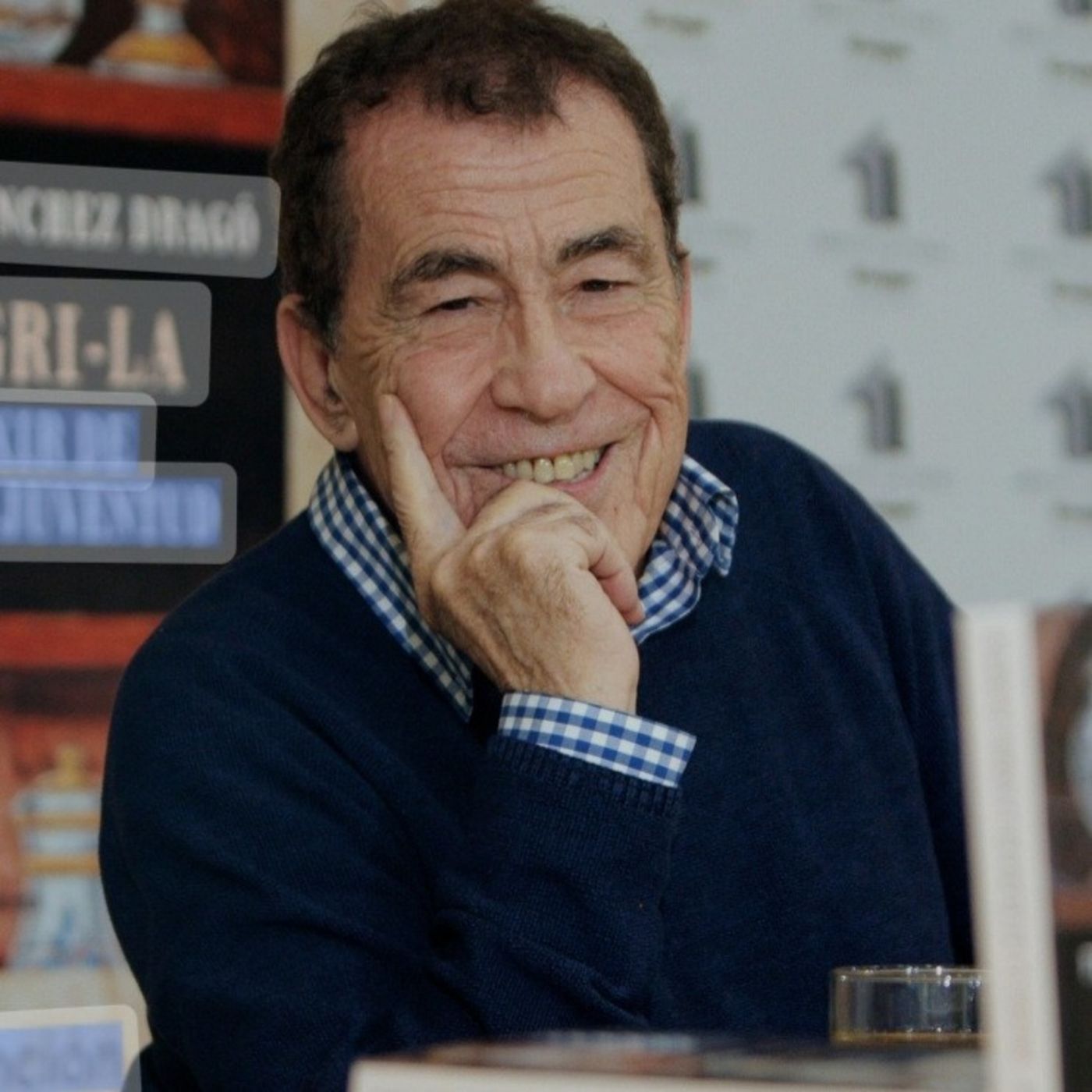 Biografías/Coral Bravo