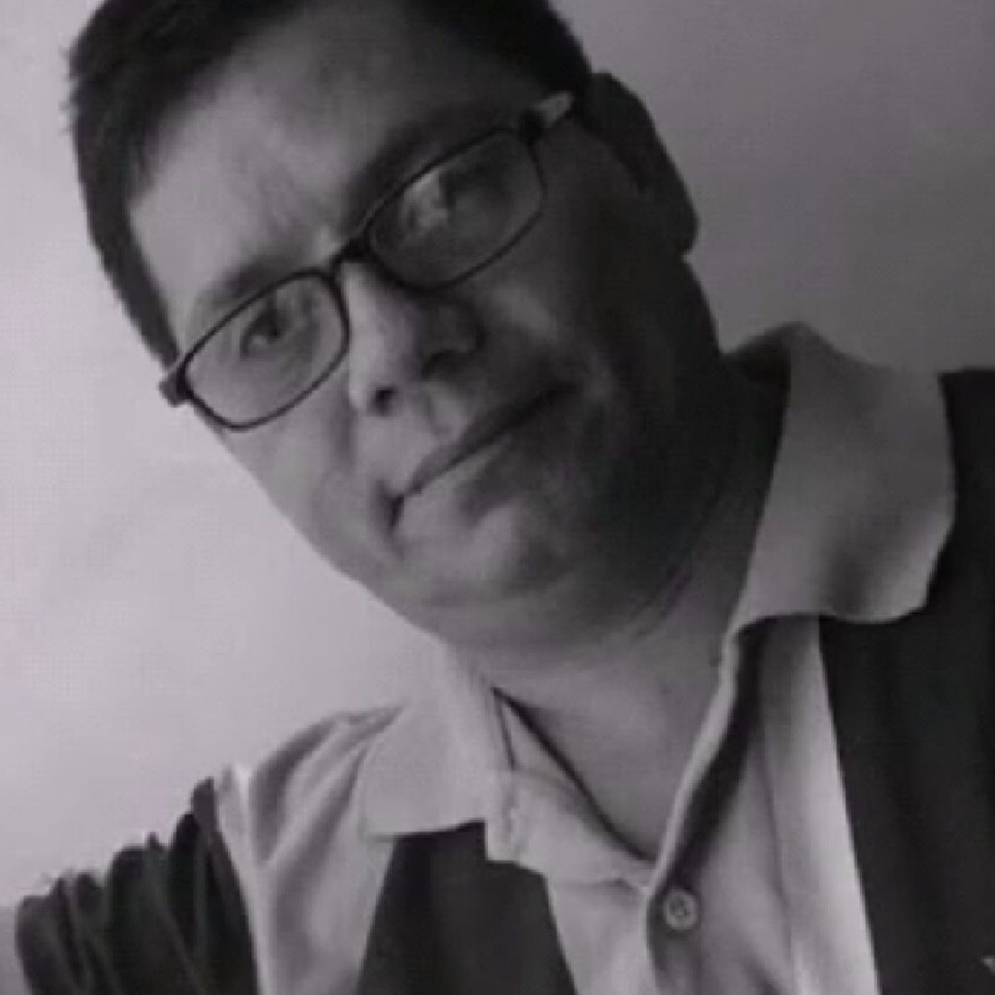 Pistas de Efrain Galdámez Nieto.
