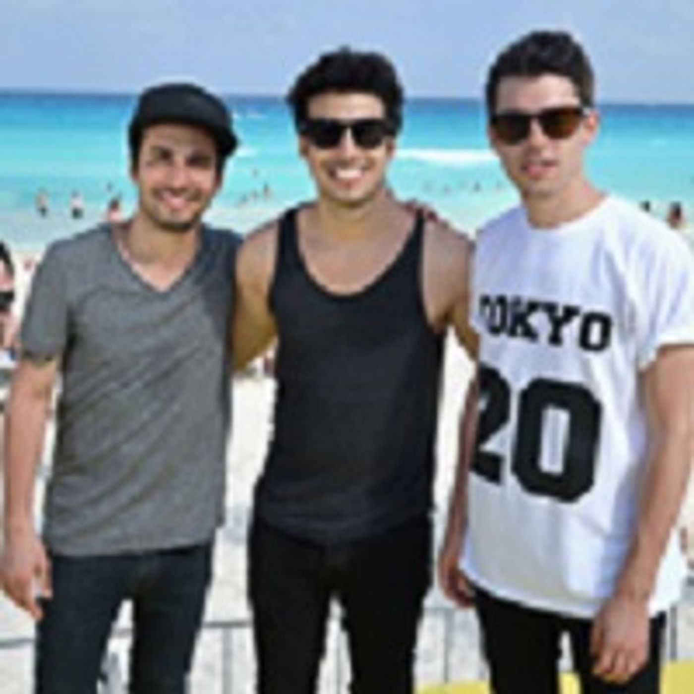 Cash Cash on Music & Crazy Concert-Goers episode artwork
