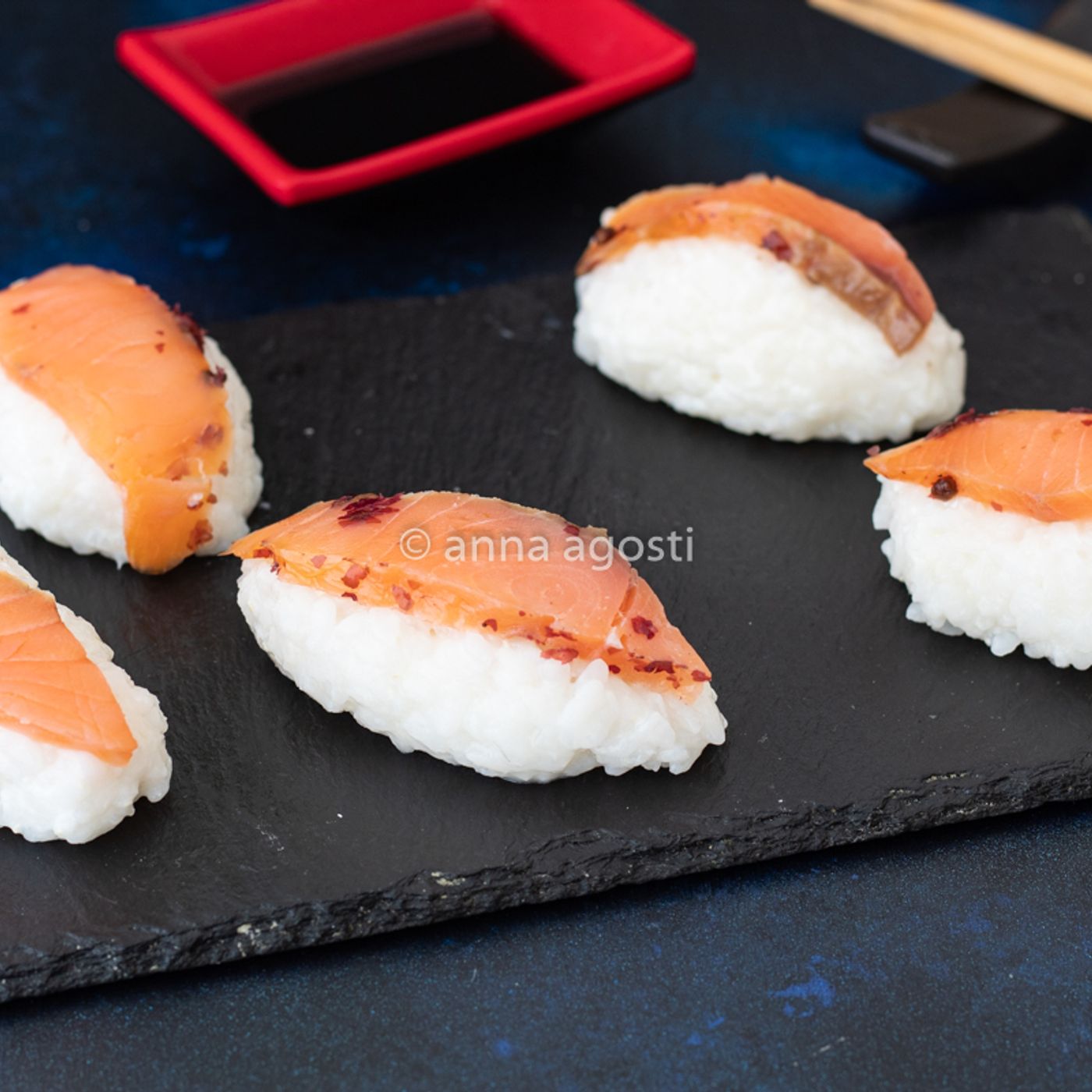 Nigiri di salmone fatto in casa