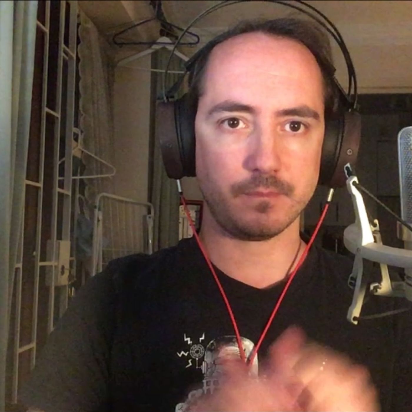 PALABRES NOCTURNES #2 (qu’est ce qui nous définit, pourquoi ces passions irrépressibles et autre psycho de comptoir)